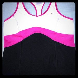 Nike dry fit tank